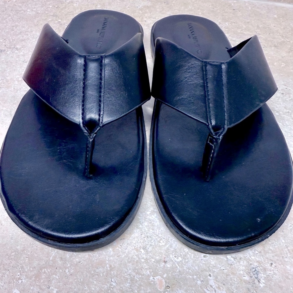 EUC - Banana Republic - Black Faux Leather Sandals - Size 8